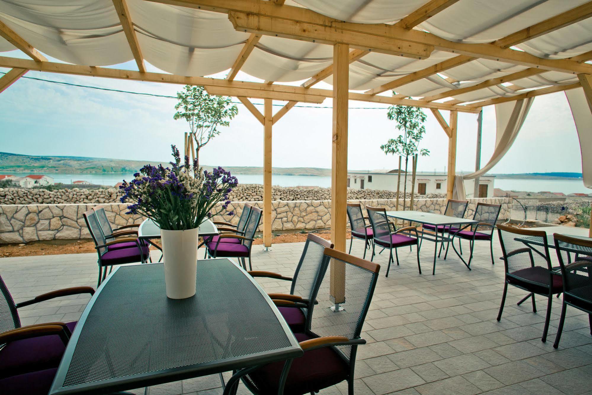 Bed & Breakfast Marta & Tona Kustici Exterior photo